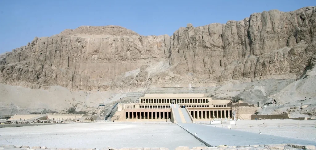 معايير المقارنة